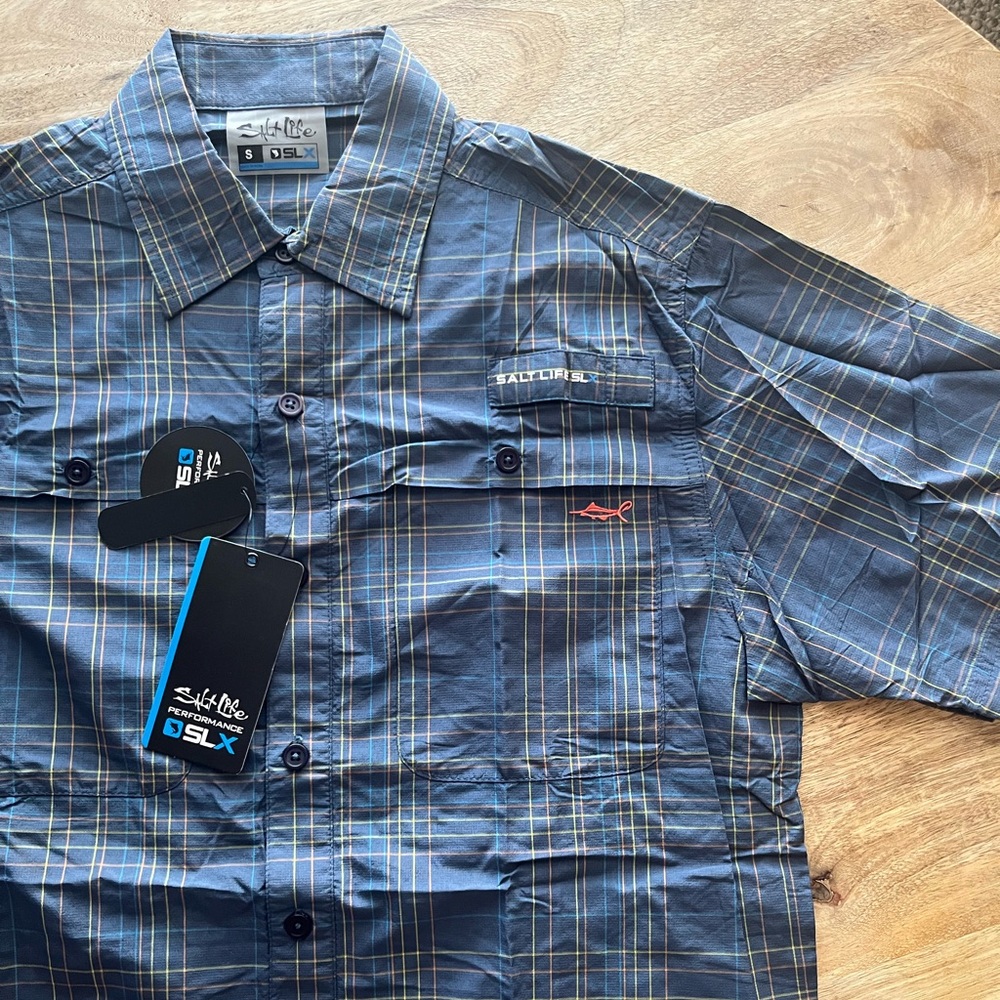 Salt Life Navy short sleeve button up shirt New